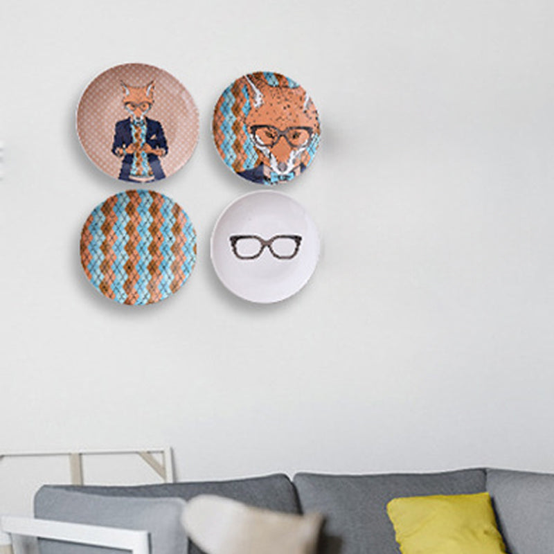 Minimalist cartoon fox wall decoration ¨C ceramic plate decor, hanging plate, wall-mounted display, and background design