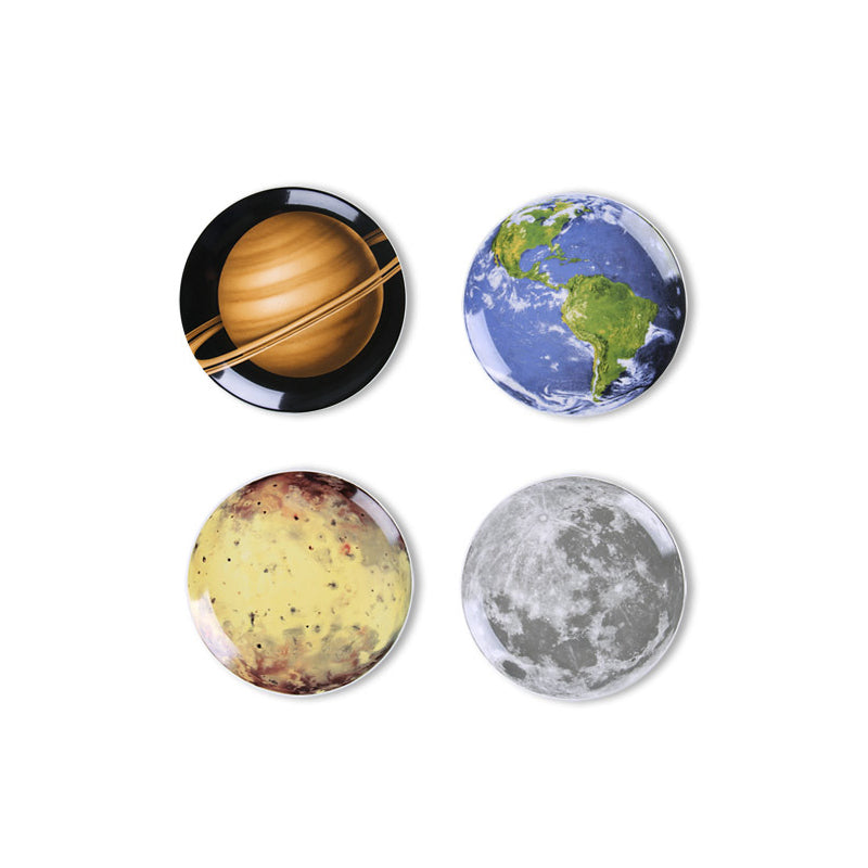 Creative wall decor: modern ceramic wall hanging featuring a space planet and astronaut design for the living room