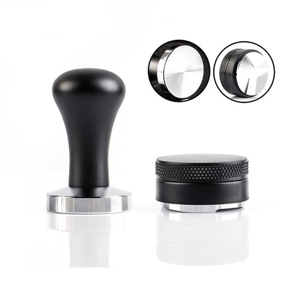 Coffee powder dispenser; Coffee grinding device; Grinding base; Grinding hammer