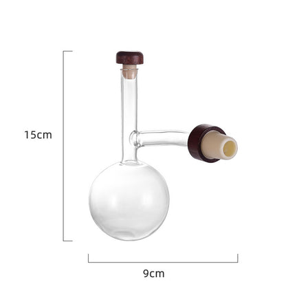 Portable spherical quantitative red wine decanter and air aerator, peach-shaped