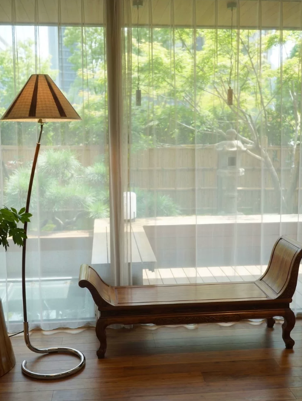 New Minimalist Floor Lamp Sofa Side Artistic Design Mid-Century Style Stepless Dimming Ambient Fabric Living Room Floor Lamp
